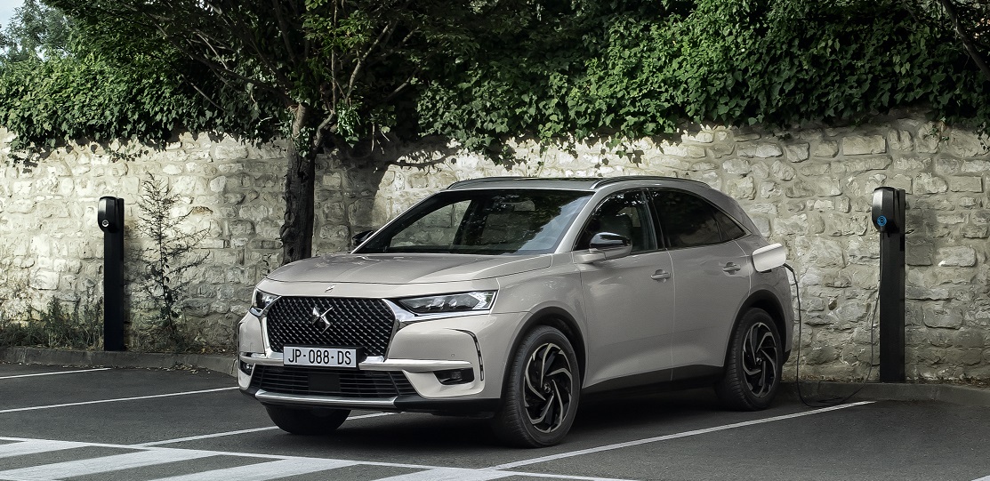 A hybrid of environmental friendliness and driving pleasure