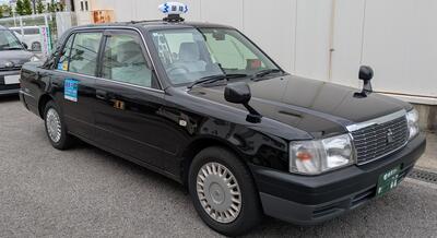 A vehicle (taxi) equipped with Michi-log.jpg