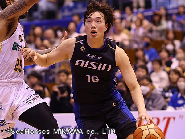 男子バスケットボール　シーホース三河の選手の写真