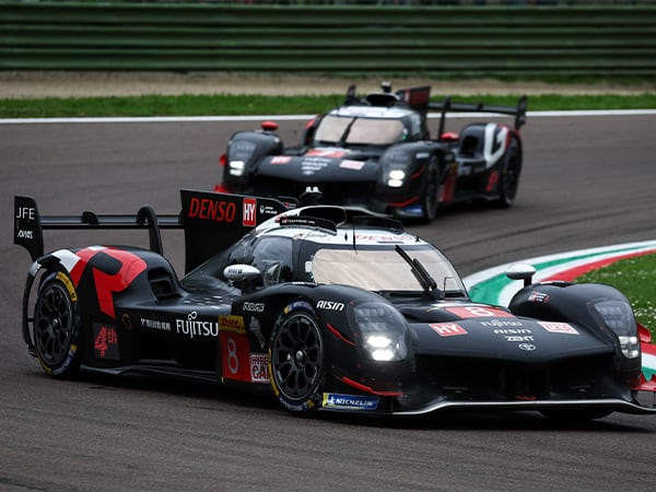 TOYOTA GAZOO Racing　レーシングカーの写真